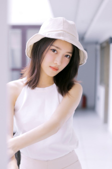 豪放女大兵播放